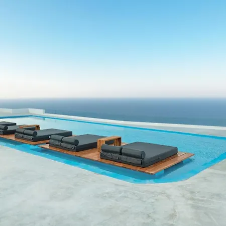 Oyster Luxury Suites